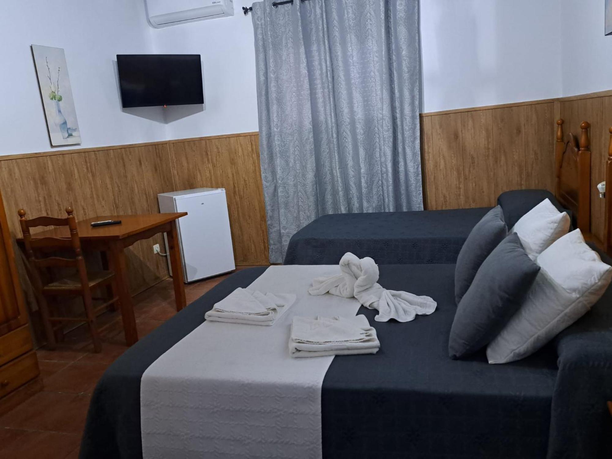 Hostal Brenaverde Gaucín Εξωτερικό φωτογραφία